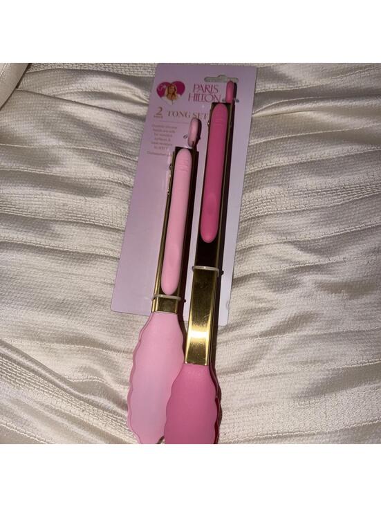 Paris Hilton Other - NWT Paris Hilton 2 Piece Tong Set Stainless Locks Closed two tone Pink Gold RARE
